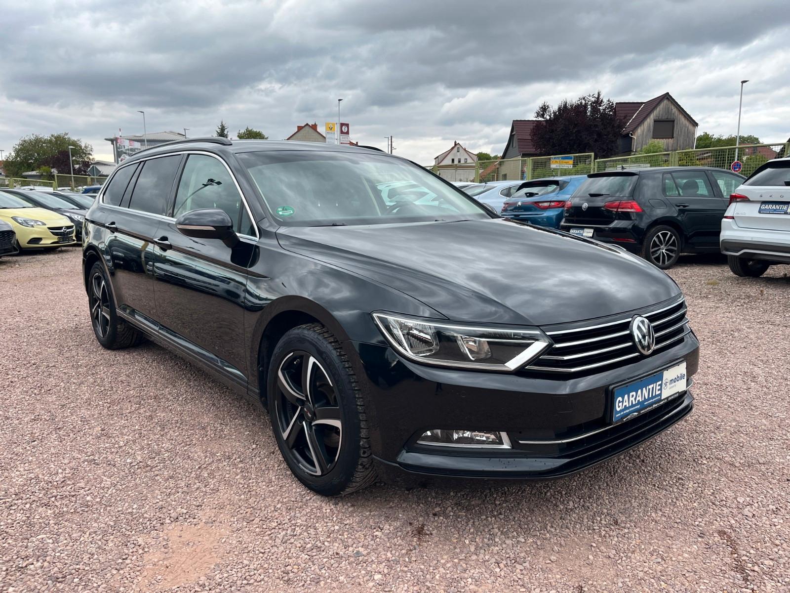 Volkswagen Passat Variant Comfortline *Navi*ACC*AHK*Massage