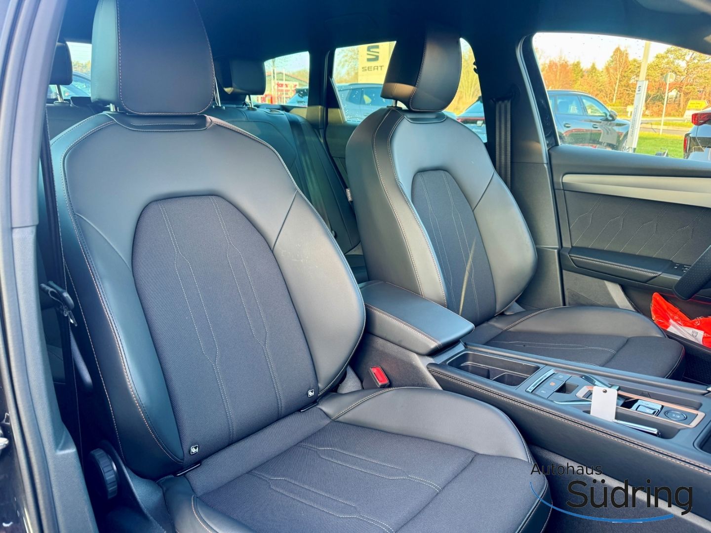 Leon Sportstourer 2,0 TDI DSG AHK Navi Rückfahrk