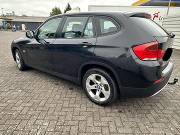 2009 BMW X1 照片 10