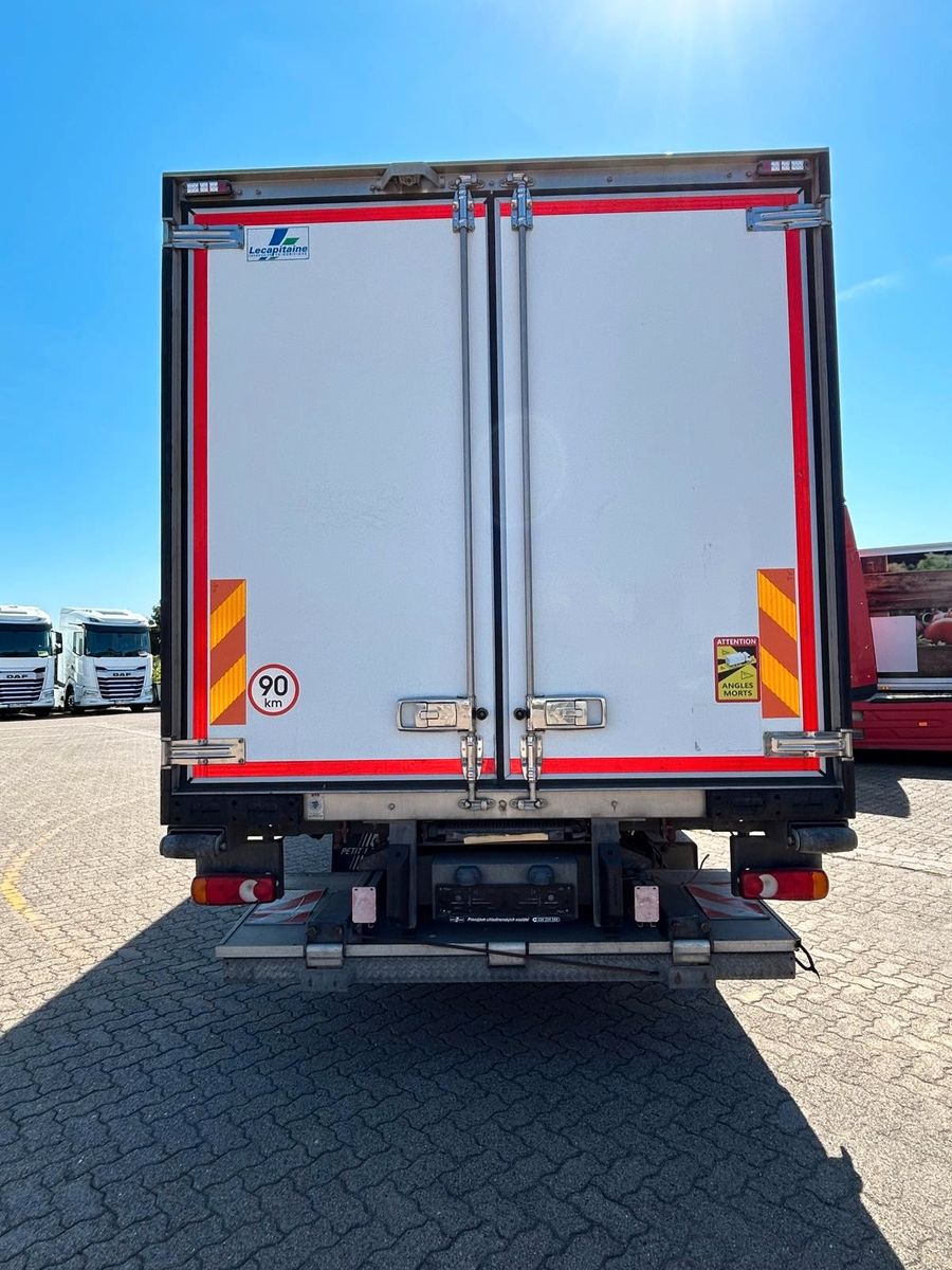 Fahrzeugabbildung Iveco 120E21 Kühlkoffer, Carrier, Dhollandia