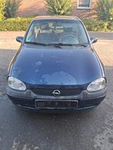Opel Corsa B - Opel Corsa aus 1998: B