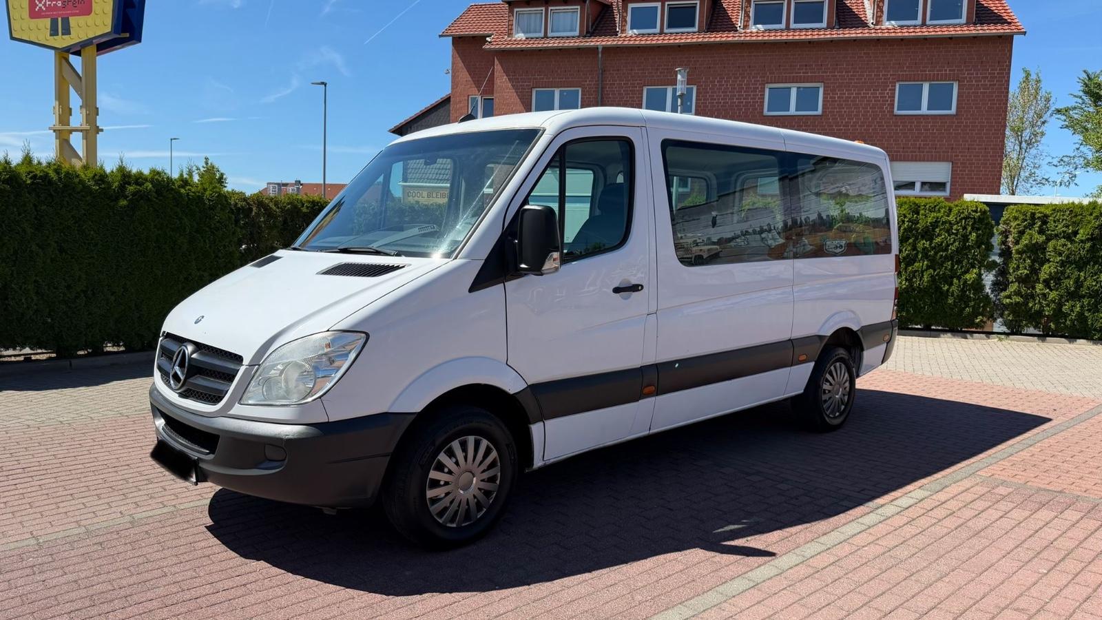 Mercedes-Benz Sprinter II Kombi / 315 CDI 9-Sitzen Klima AHK