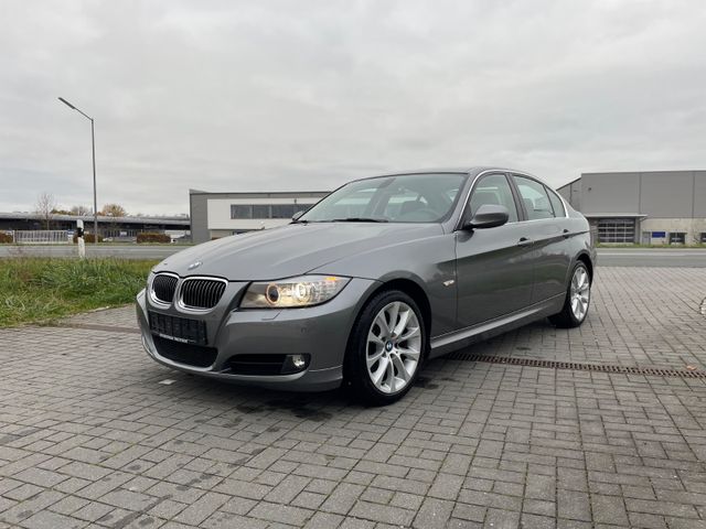 BMW 325d Aut. Navi Sportsitze PDC Xenon Sitzhzg.