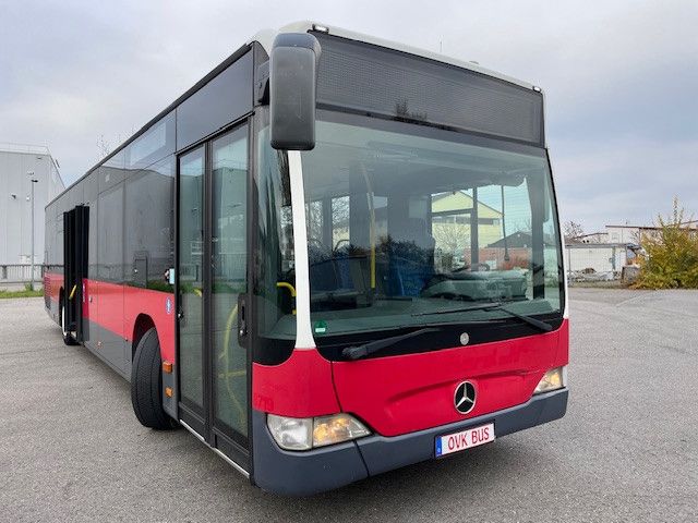 Mercedes-Benz O530-N