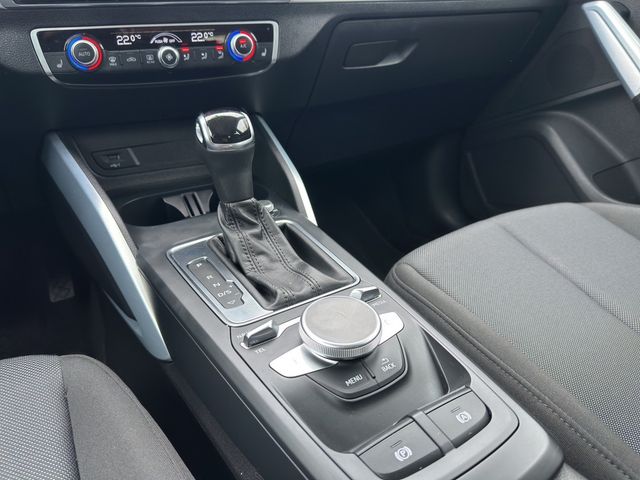 Q2 35 TFSI S-tronic