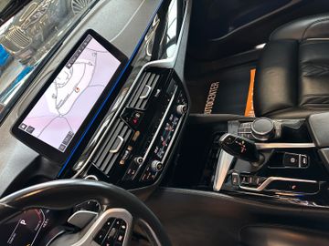 BMW 540 5 Touring 540 d xDrive *M Sport*HuD*AHK*