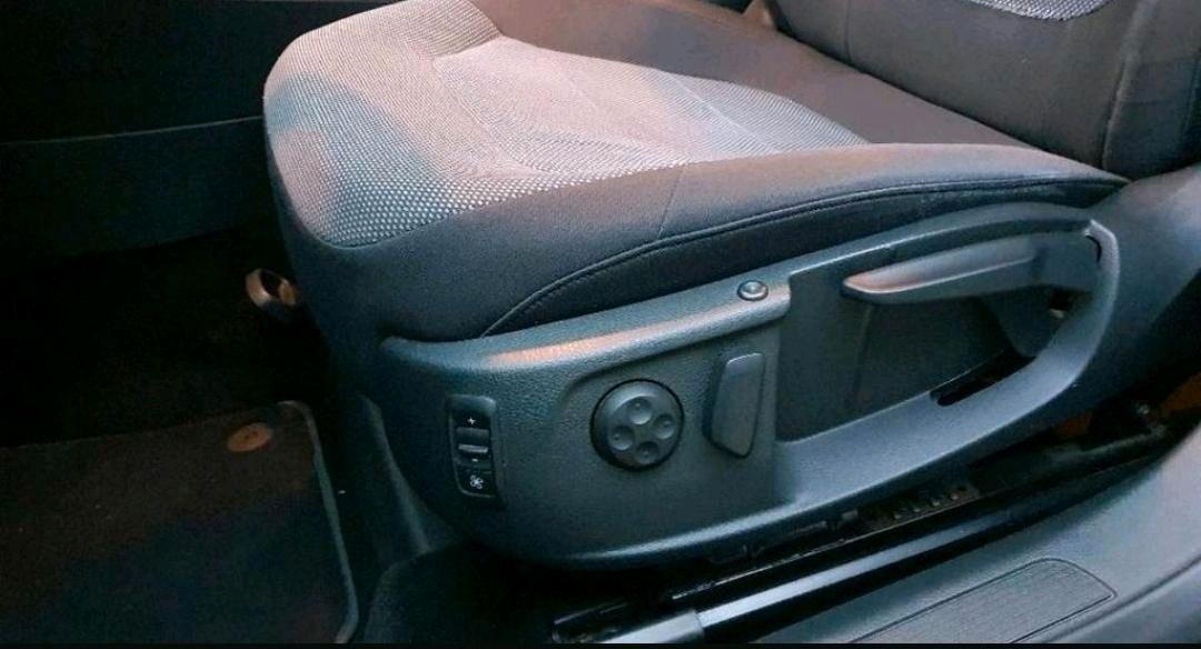 Volkswagen Passat 2011 — photo 6