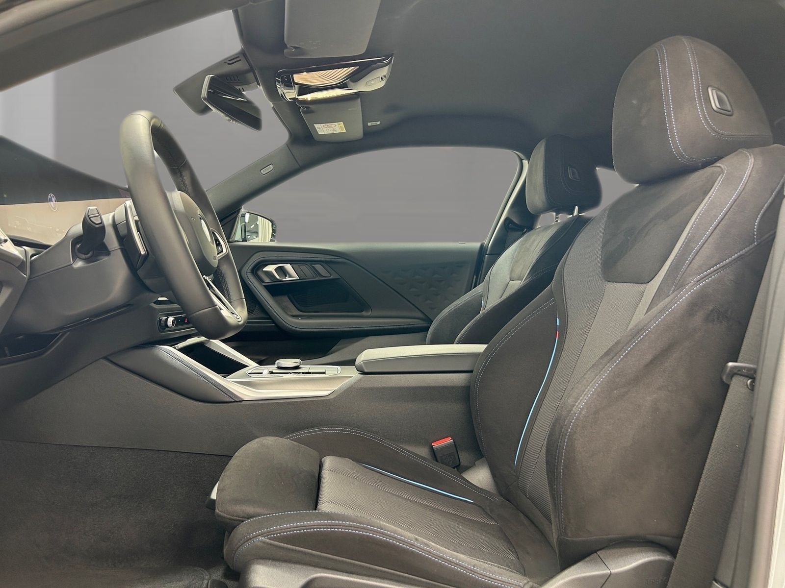 BMW 218 - Bild 9