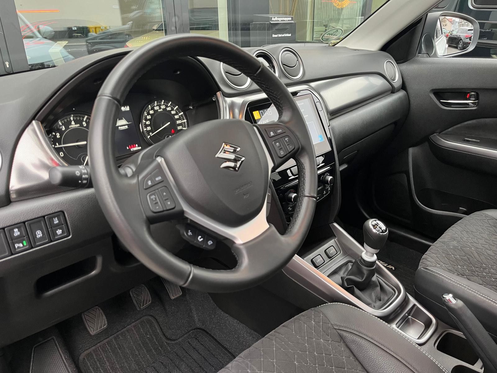 Fahrzeugabbildung Suzuki Vitara 1.4 Mild-Hybrid Comfort+*Jahreswagen*