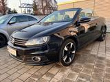 Volkswagen Eos 1,4 TSI Cup BMT Bi Xenon Leder 72600 KM - gebrauchte VW Eos aus dem Jahr 2015