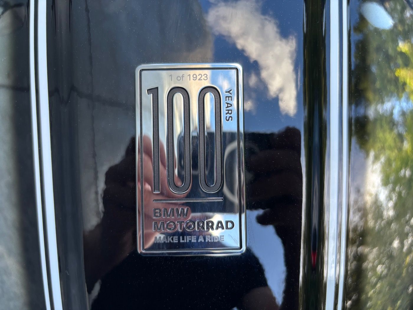 Fahrzeugabbildung BMW R nine T 100 Jahre Edition Oil Inclusive