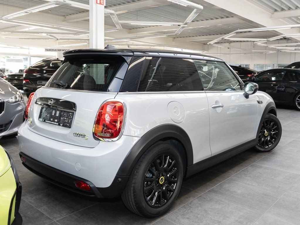 MINI Cooper SE - Bild 2