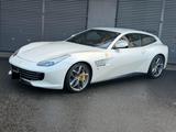 Ferrari GTC4Lusso 3.9 V8 T DCT - Ferrari: Limousine