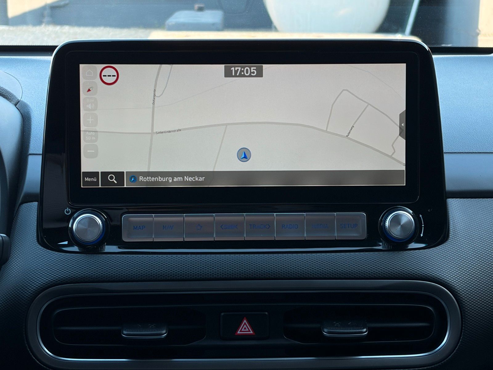Fahrzeugabbildung Hyundai KONA E 30+ Edition SHZ LHZ LFA LKA CarPlay NAVI