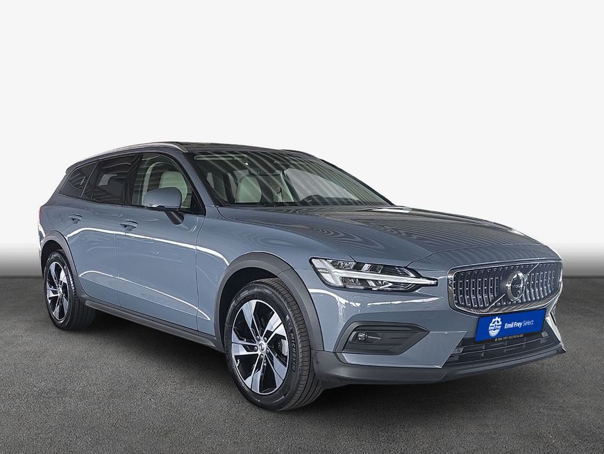Volvo V60 Cross Country B4 D AWD Ultimate imagem 3