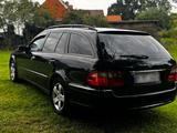 Mercedes-Benz Mercedes Benz E Klasse T 270 CDI Avantgard... - Mercedes-Benz 270: Cdi