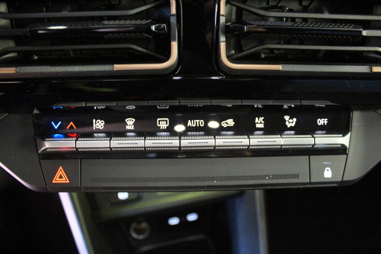 Fahrzeugabbildung Renault R 4 150 Comfort Range Techno*Winterpaket*