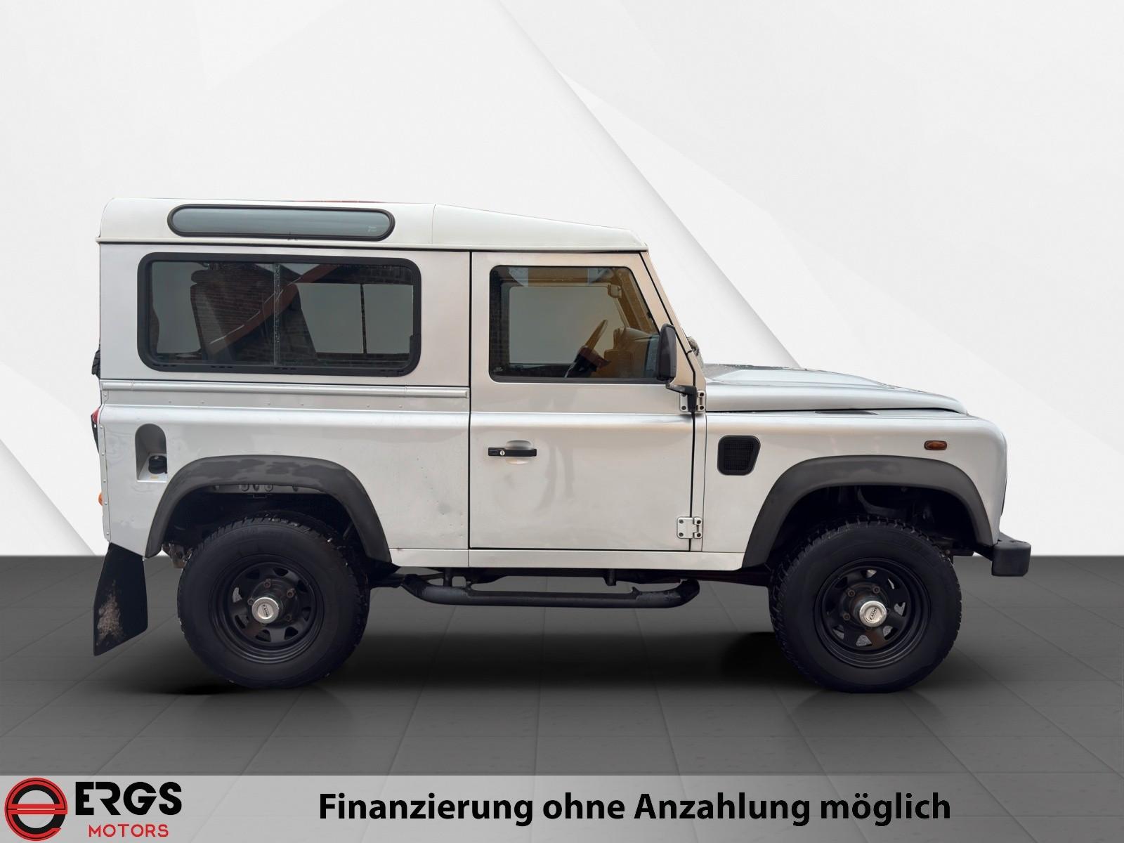 Land Rover Defender 90 TD4 122ch - 1 ère main - 4 Places -  Attelage - Carnet entretien