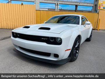 Dodge Challenger - 4