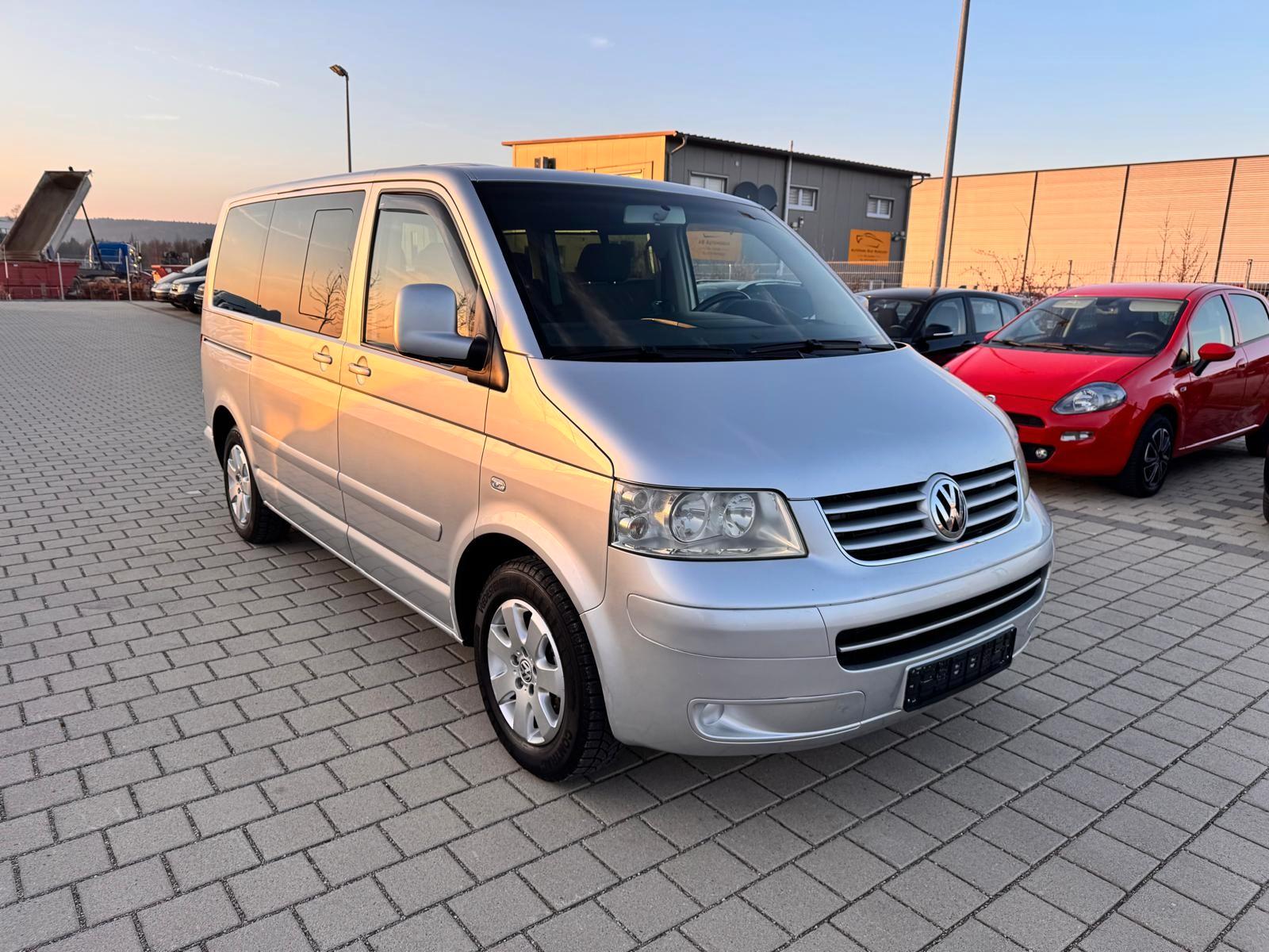 Volkswagen T5 Transporter Bus Multivan Comfortline / 2.Hand