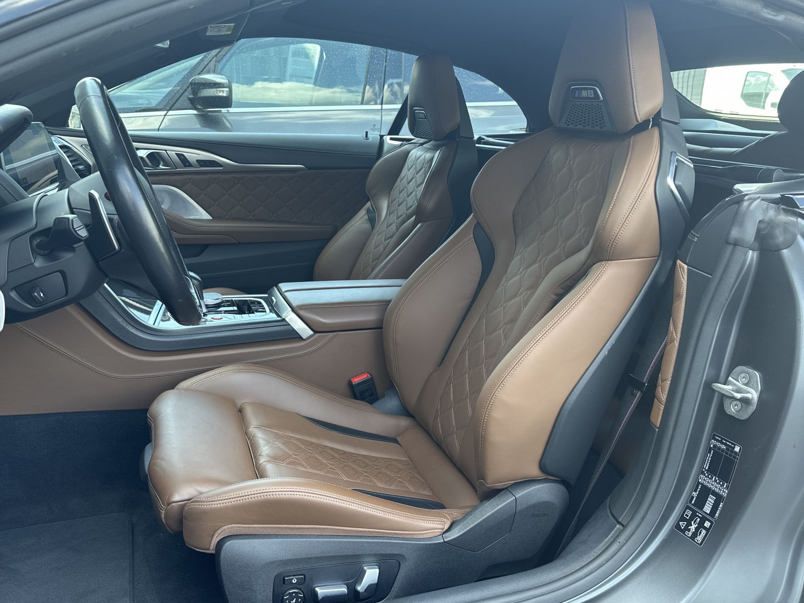 Fahrzeugabbildung BMW M8 Competition M Driver's Package NAV+LASER+360°
