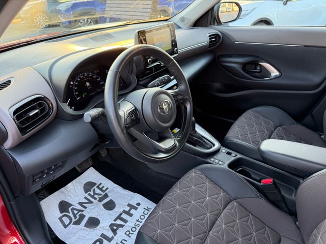 Toyota Yaris Cross Hybrid FWD Elegant