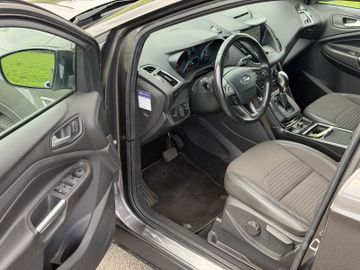 Ford Kuga - 11
