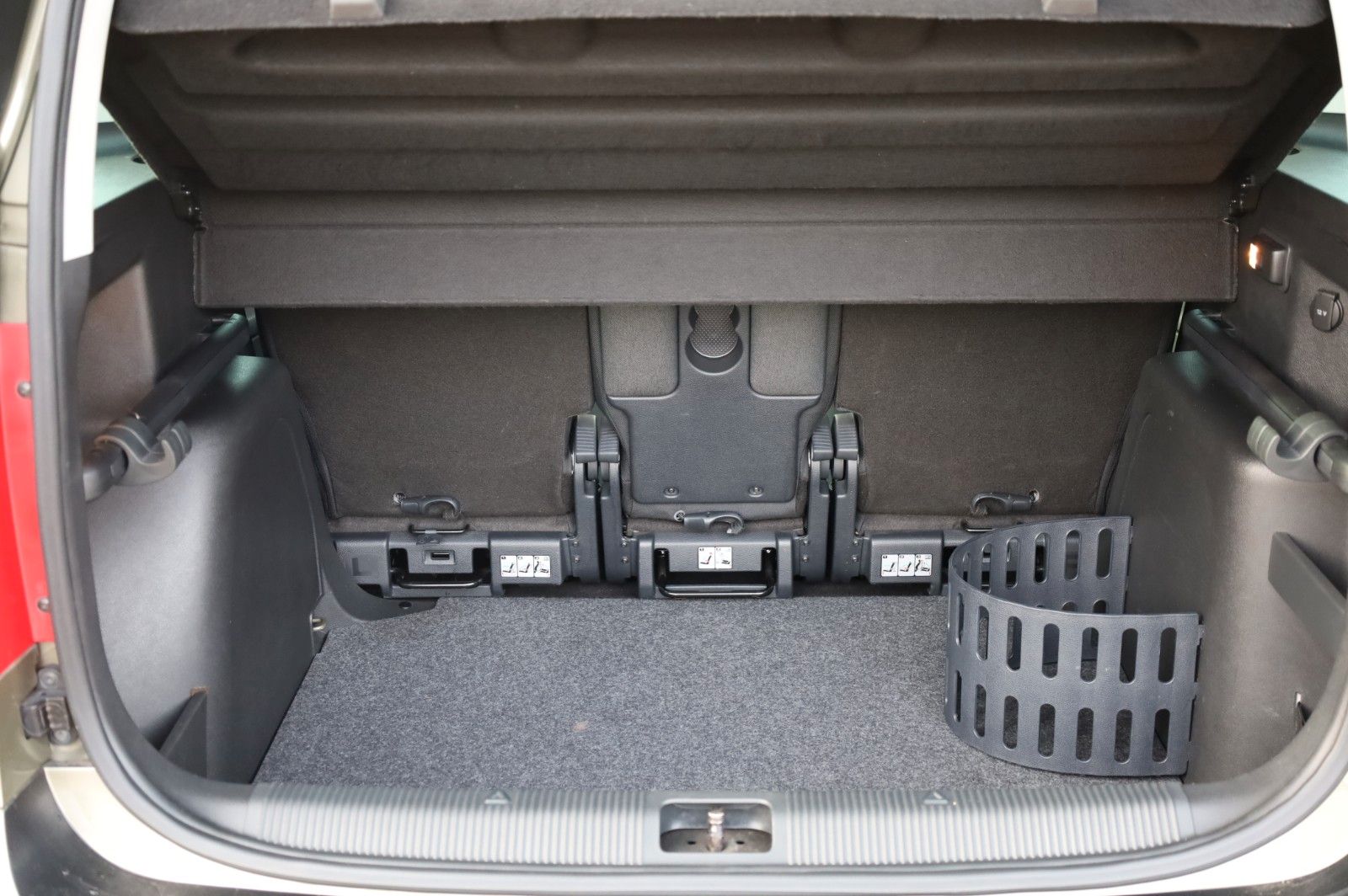 Fahrzeugabbildung SKODA Yeti 1.4 TSI Ambition *DSG *SHZ *PDC *Sunset