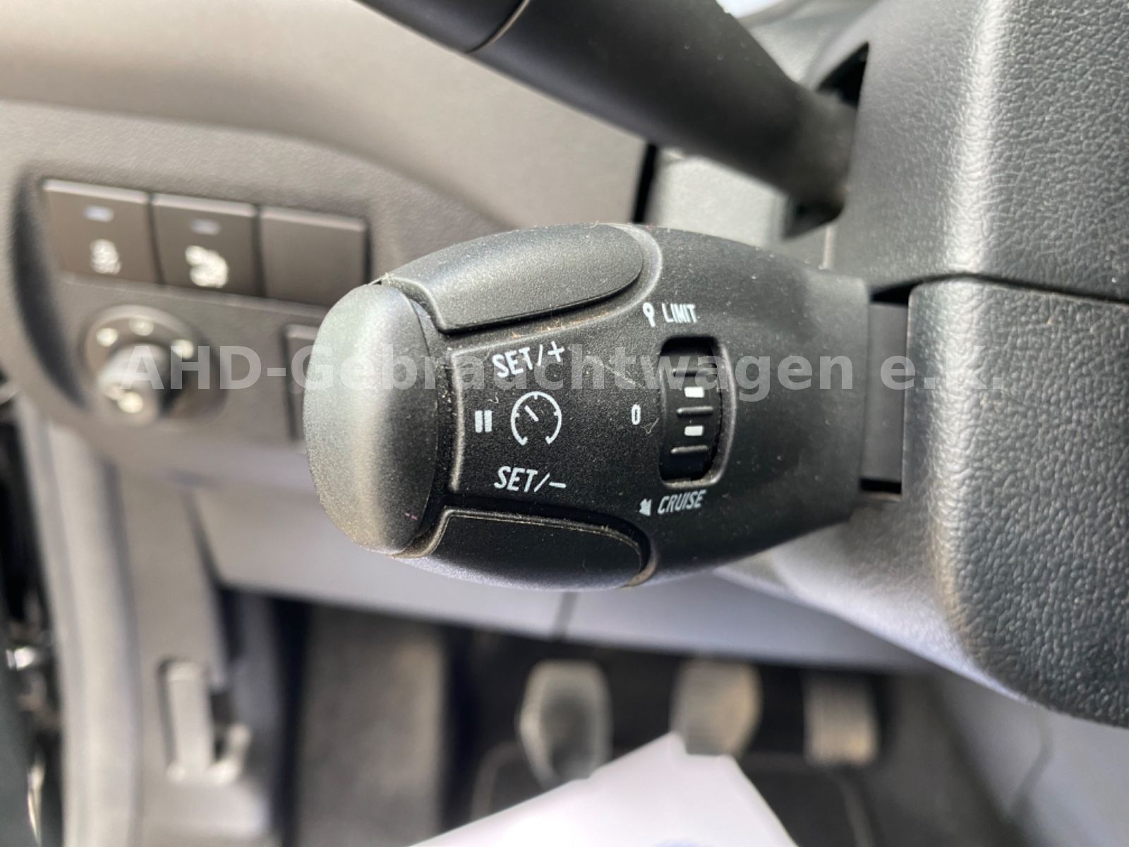 Fahrzeugabbildung Peugeot Partner Tepee Active 1.6