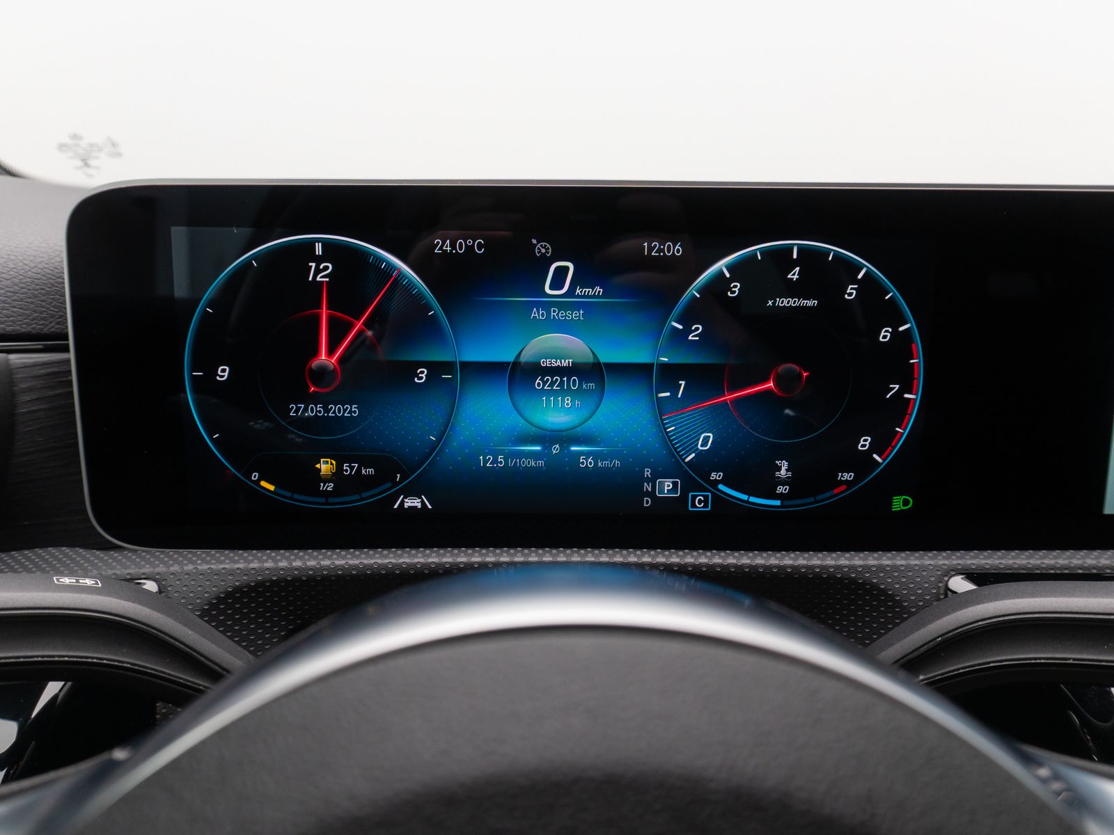 Fahrzeugabbildung Mercedes-Benz A250 AMG Line Kamera AHK Alarm Sportsitz 18Zoll