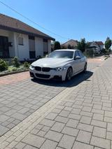 BMW 335i Sport Line  | M-Paket  - BMW 335 in Ludwigshafen