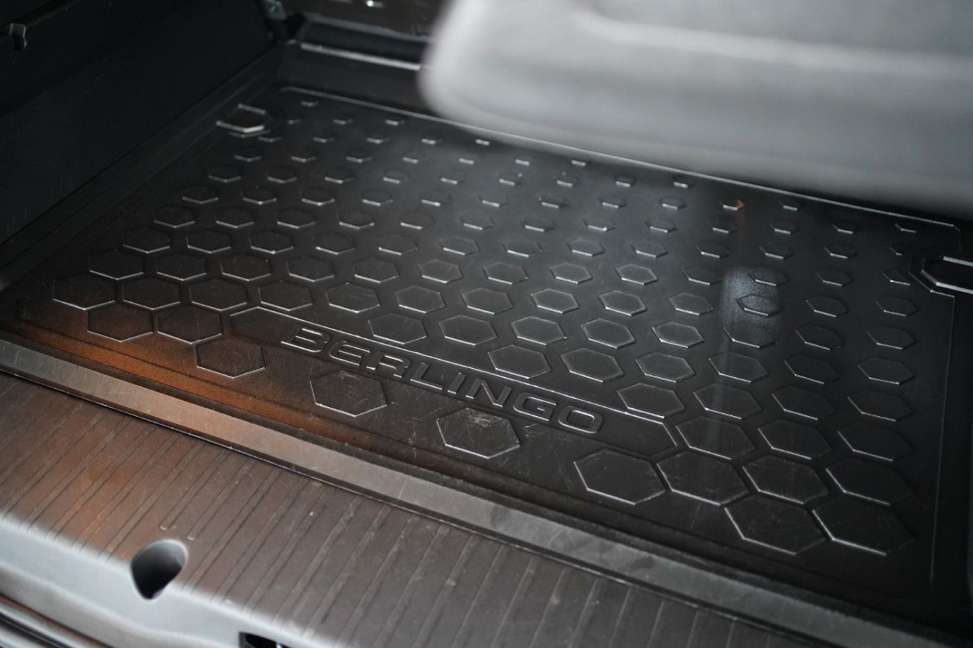 Fahrzeugabbildung Citroën Berlingo M PureTech 130 EAT8 Feel Automatik AHK