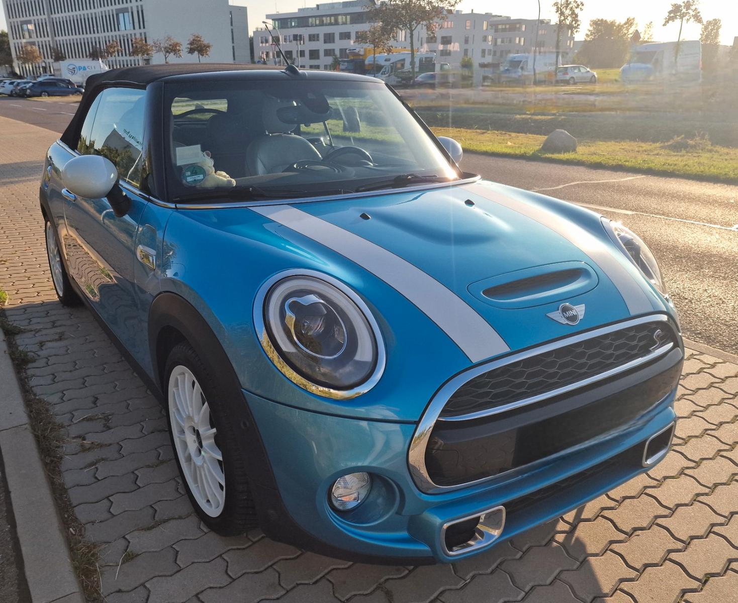 MINI Cooper S Cabrio, ein echter Hingucker