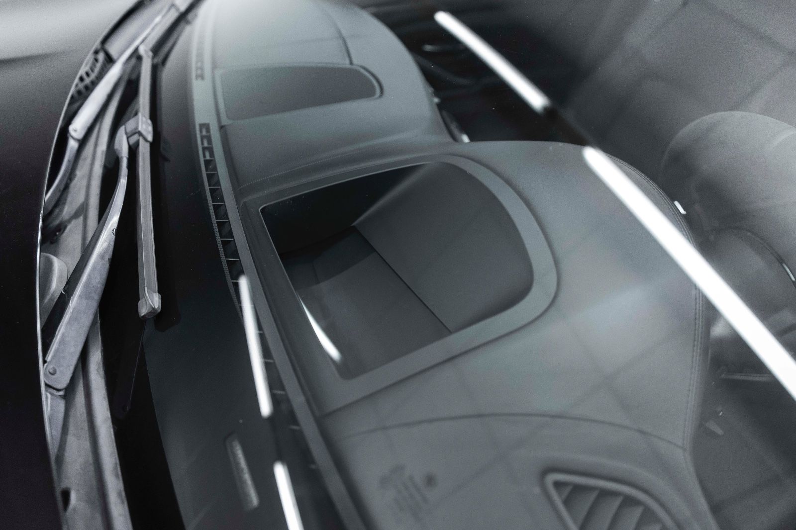 Fahrzeugabbildung BMW 550I Xdrive M-Performance HUD LED KAM NAV H&K