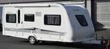Hobby Prestige 495 UL mit Mover und Vorzelt - Hobby Wohnwagen Prestige