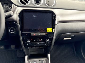 Bild 12 Suzuki Vitara 1.4 Comfort Mild Hybrid Navi LED Klimaaut