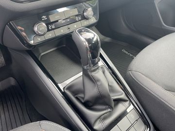 Skoda Kamiq 1.0 TSI DSG Selection LED SHZ PDC ALU