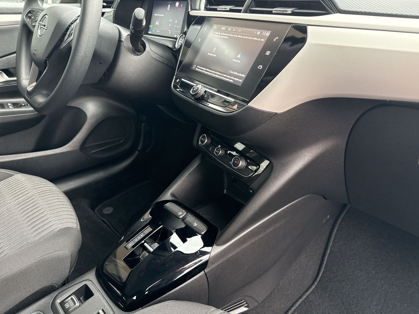 Fahrzeugabbildung Opel Corsa-e Corsa F e Edition LED Apple CarPlay Andr