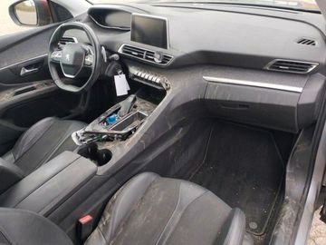 Peugeot 5008 - 8