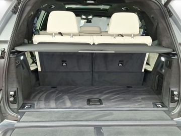 BMW X7 - 11