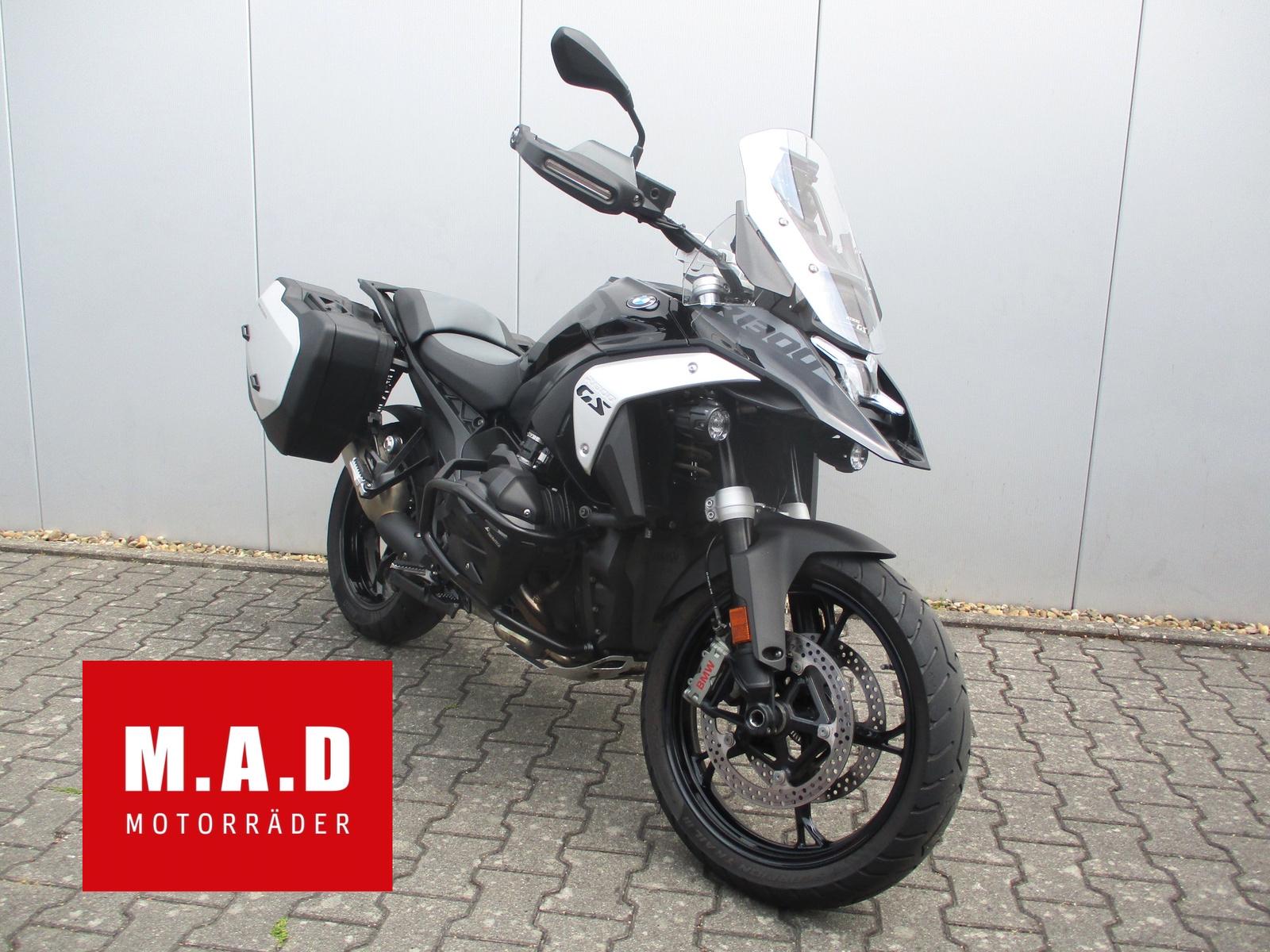 BMW R 1300 GS TRIPLE BLACK 