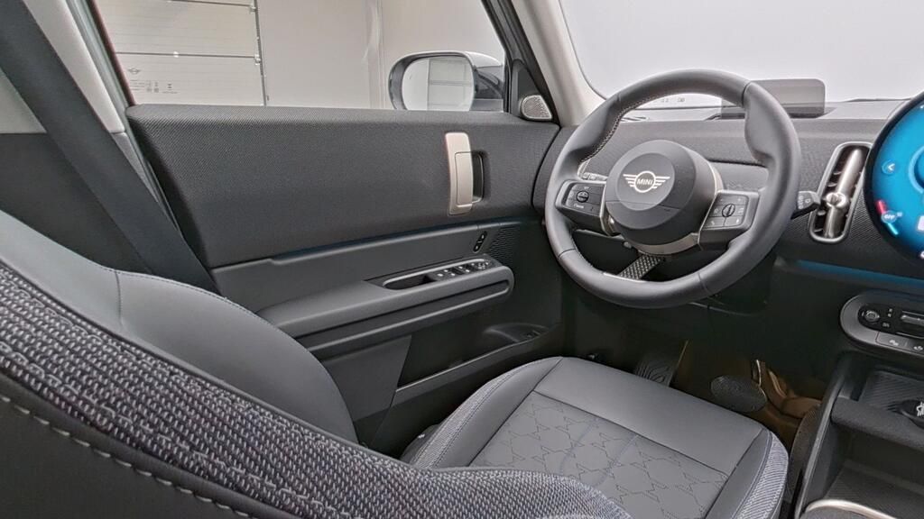 MINI Countryman C (Cooper) - Bild 11