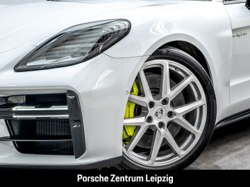Porsche Panamera - 8