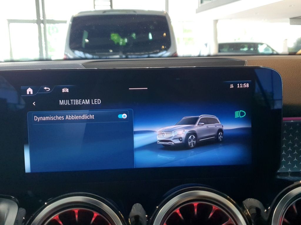 Fahrzeugabbildung Mercedes-Benz GLB 220 4MATIC Night Paket*MULTIBEAM*Kamera