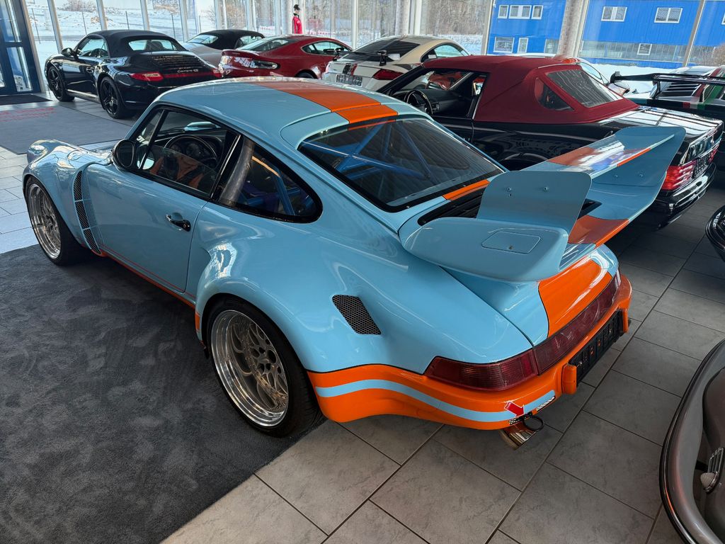 Porsche 964