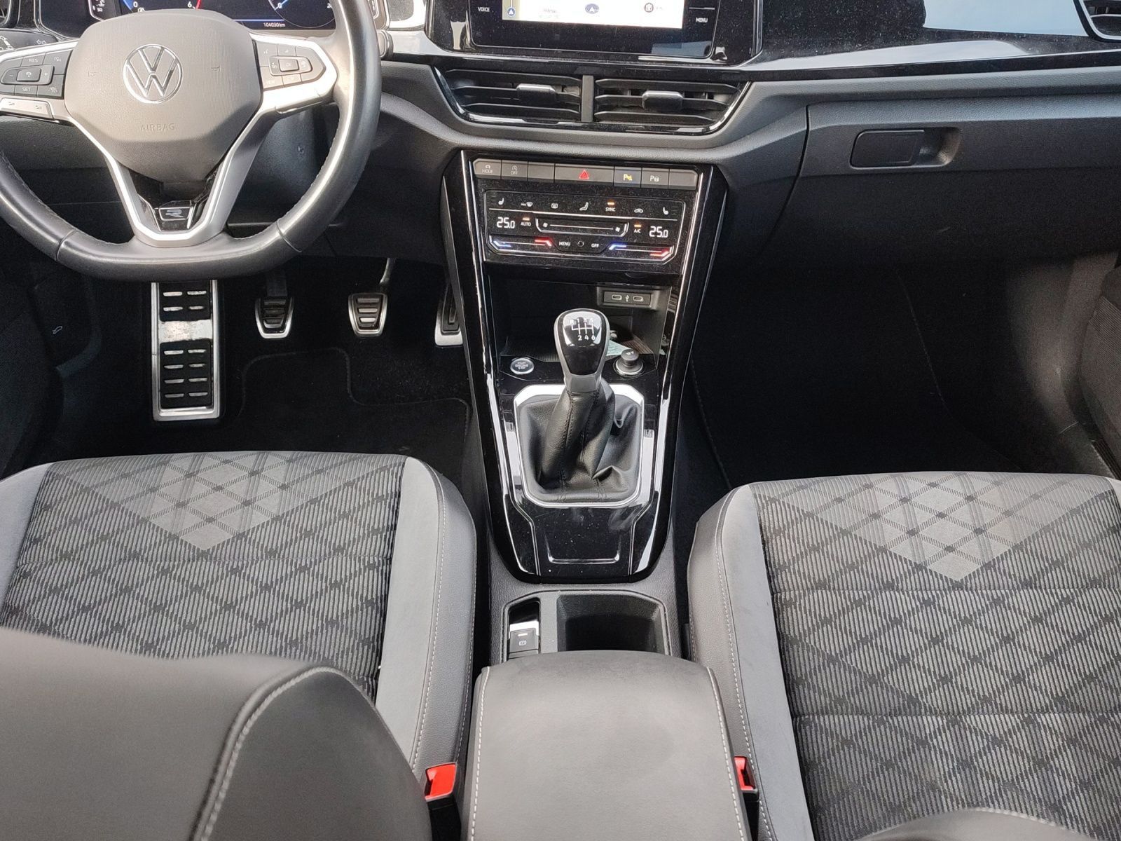 Volkswagen T-Roc - Bild 9