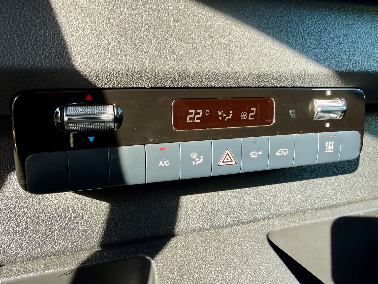 Fahrzeugabbildung Mercedes-Benz Sprinter 316CDI Maxi#AHK#3,5T#Kamera#Klima#STHZ#