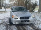 Hyundai Accent 1.3 GLS  AUTOMATIC; ERSTE HAND - Hyundai Accent Benziner Gebrauchtwagen