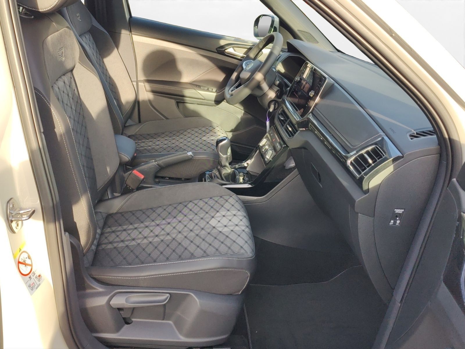 Volkswagen T-Cross - Bild 14