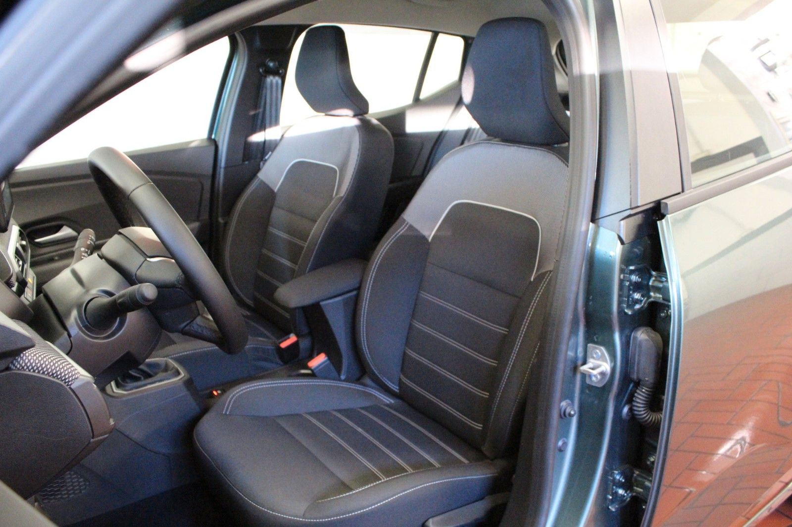 Fahrzeugabbildung Dacia Sandero TCe 90 auto Journey *Komfort-Paket*Sitzh